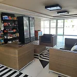 Em Vizinho Ao Park Apartamento *