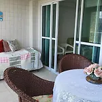 Em Vizinho Ao Park