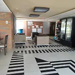 Apartamento Em Vizinho Ao Park